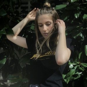 Meet your Posher, Alexis